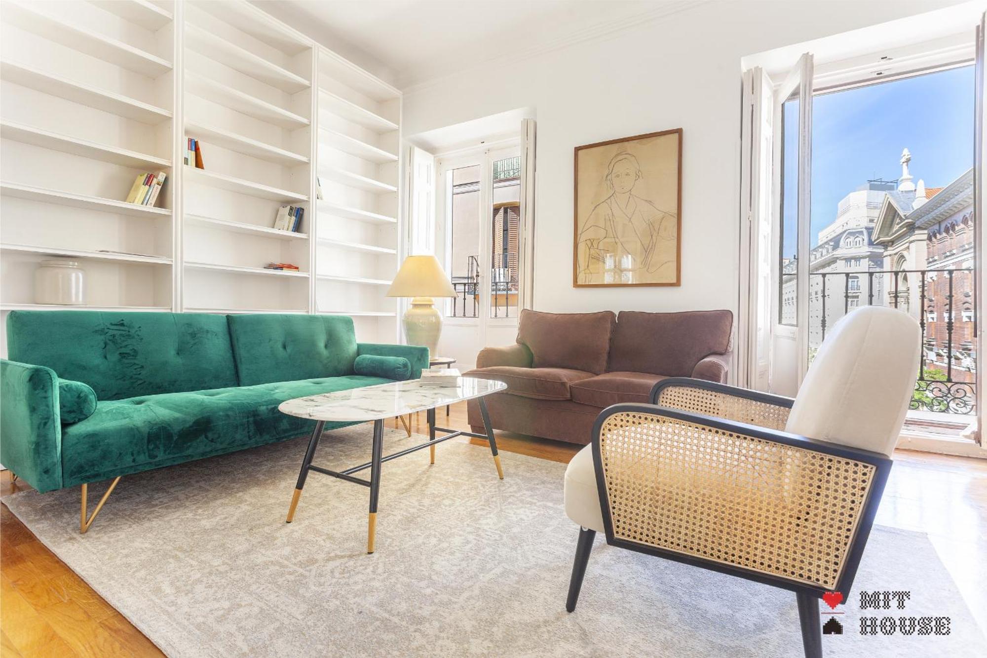 Apartamento Paseo Del Prado II En Madrid Kültér fotó